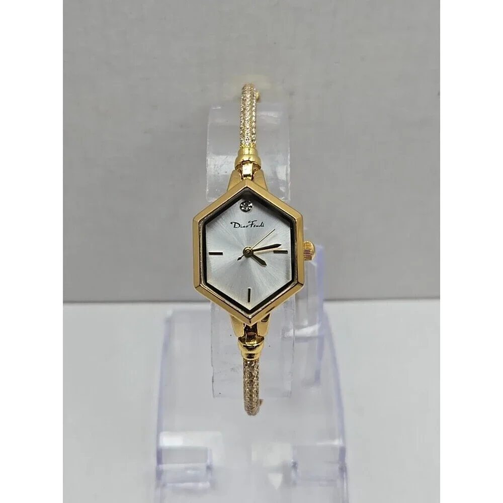 Diao Feudi Womens Hexagonal Bracelet Watch Gold Tone Crystals Dainty New Battery - Picture 1 of 11